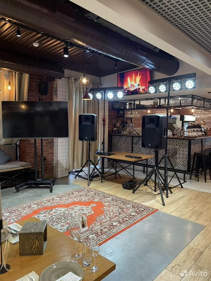 Стойки светомузыки