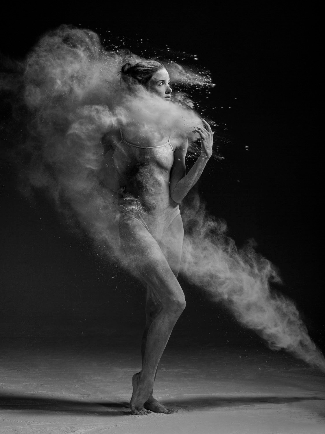 FLOUR. Портретный и бизнес-фотограф в Москве Андрей Никольский