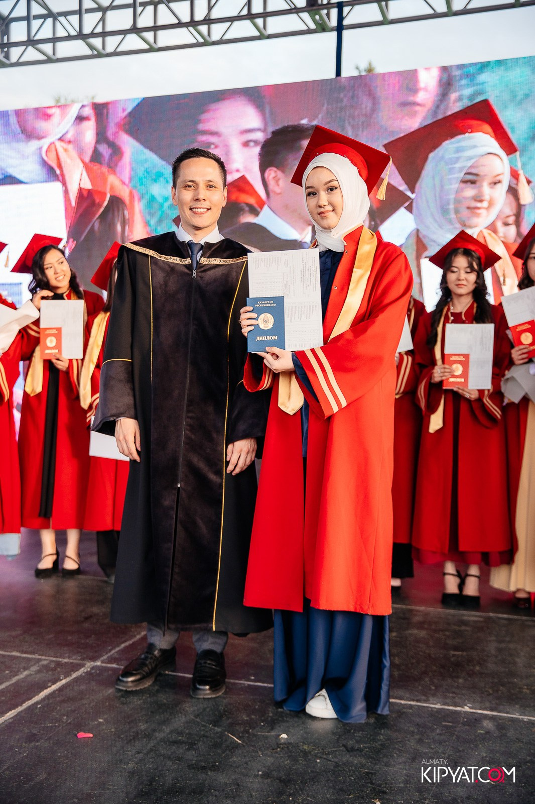 ВРУЧЕНИЕ ДИПЛОМОВ — НАРХОЗ КОЛЛЕДЖ. Part 4. КИПЯТКОМ АЛМАТЫ!