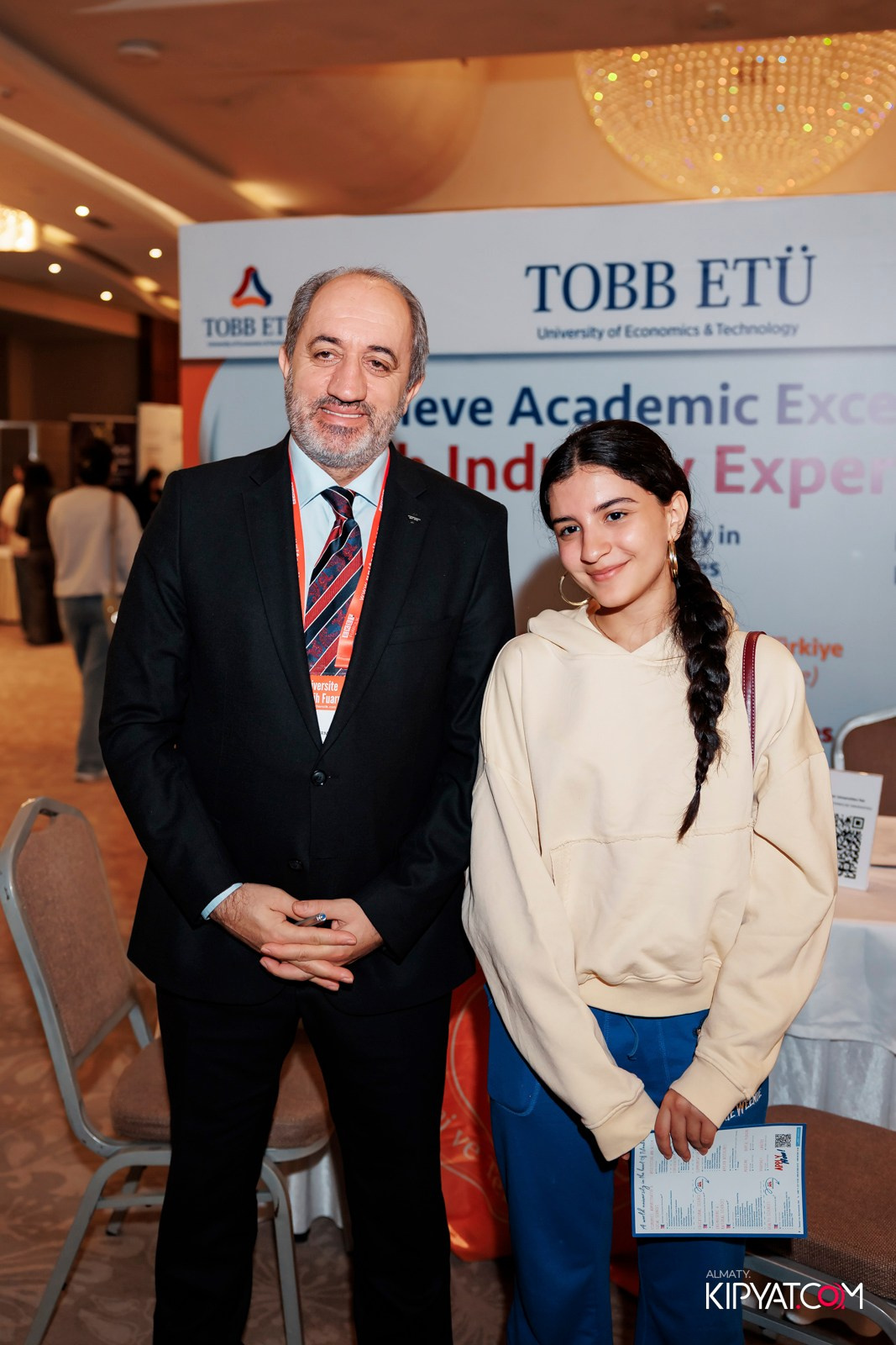 ВЫСТАВКА ТУРЕЦКИХ УНИВЕРСИТЕТОВ. КИПЯТКОМ АЛМАТЫ! Фотосъемка мероприятий в Алматы