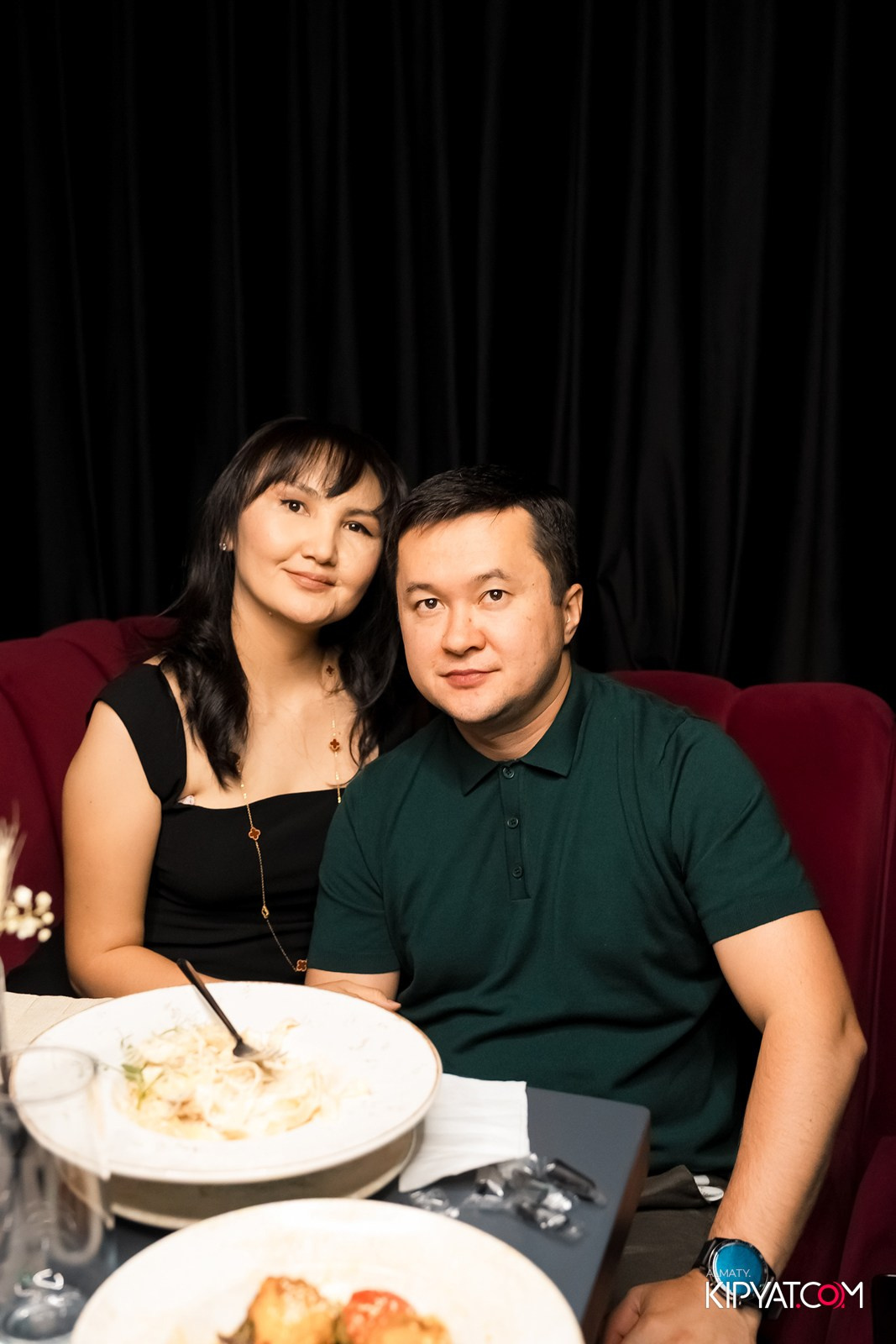 THE ESTATE КАРАОКЕ 1 ГОД. КИПЯТКОМ АЛМАТЫ!