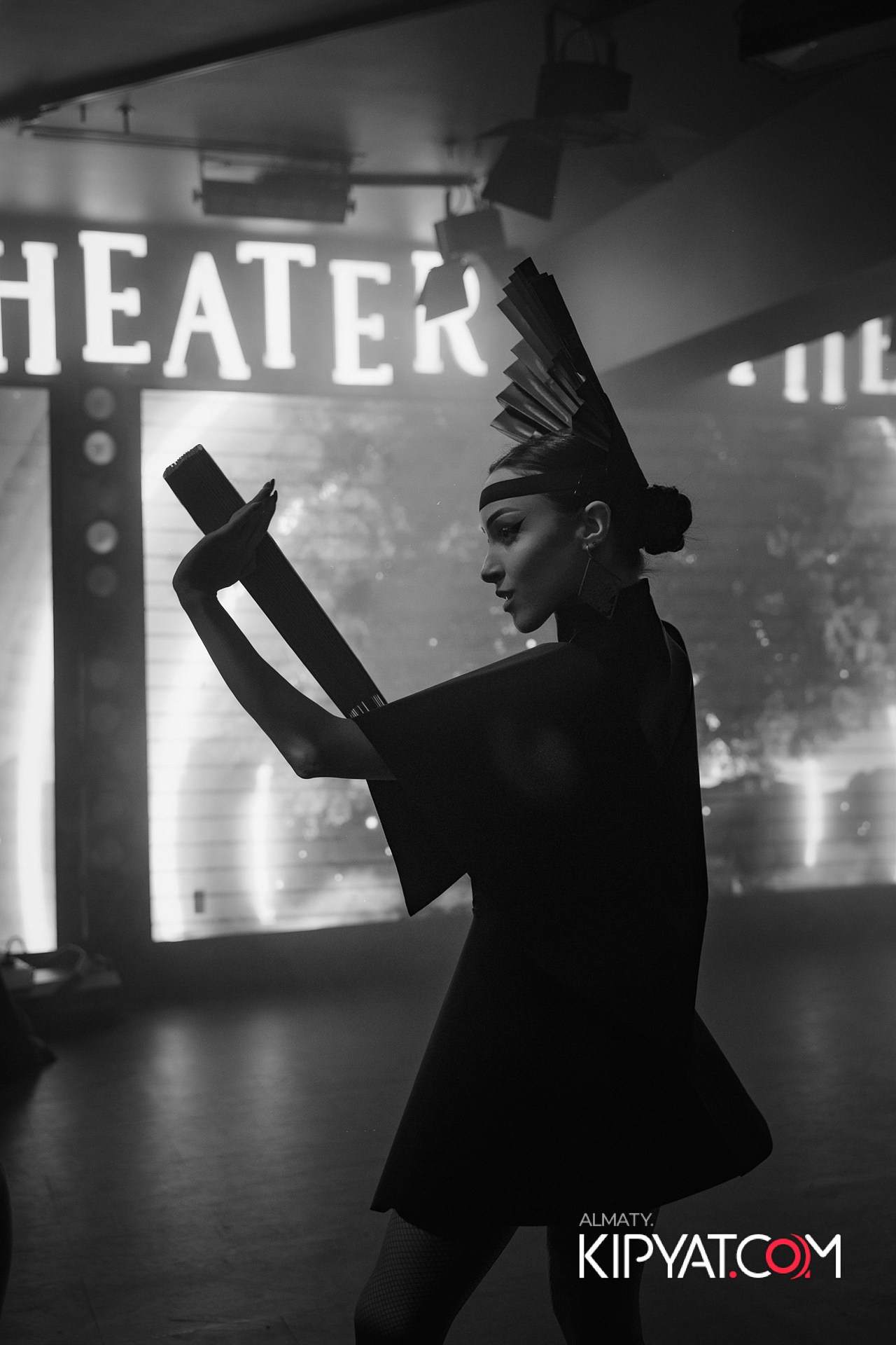 THE THEATER. КИПЯТКОМ АЛМАТЫ!