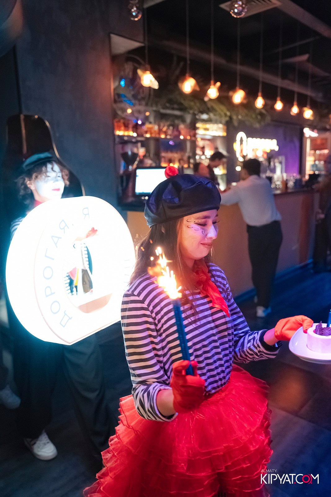 ДОРОГАЯ, Я НЕ ПИЛ. КИПЯТКОМ АЛМАТЫ!