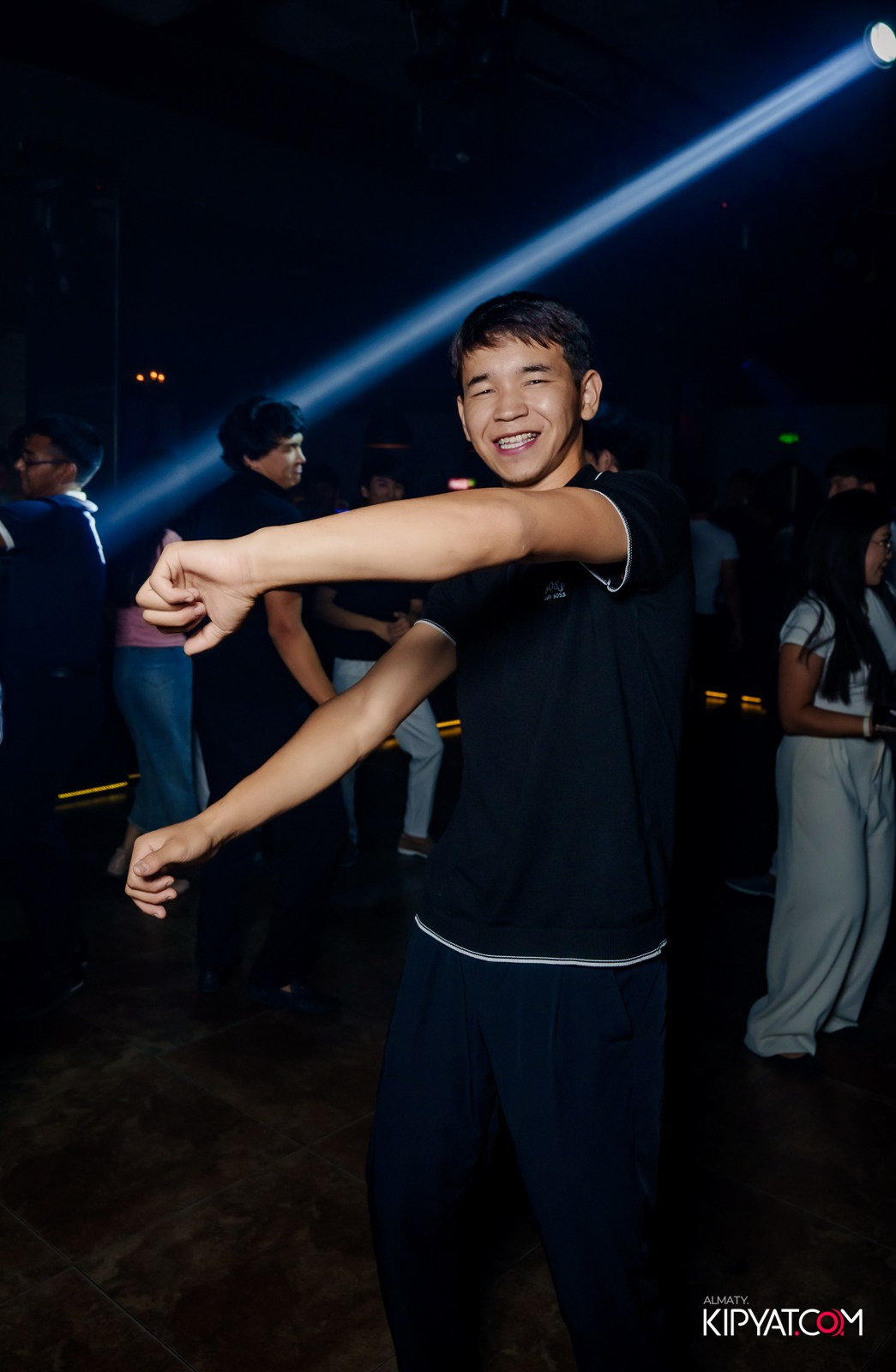 ARAGOSTA DISCO BAR. КИПЯТКОМ АЛМАТЫ!