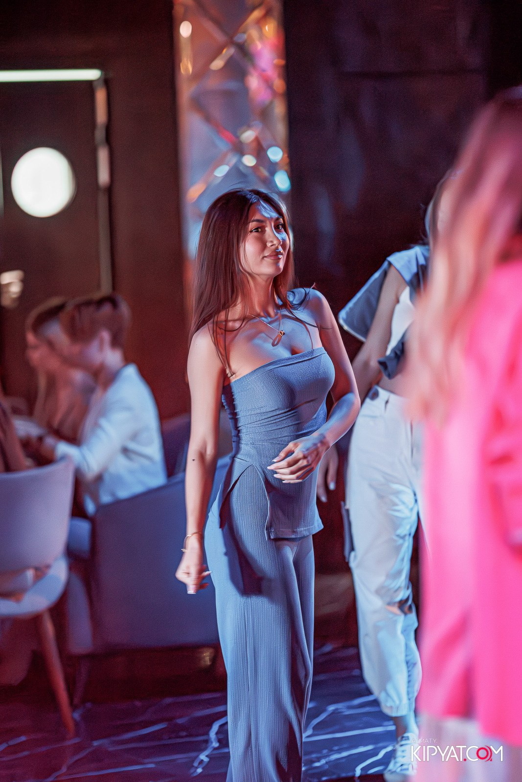 MOOD KARAOKE & TERRACE. КИПЯТКОМ АЛМАТЫ!