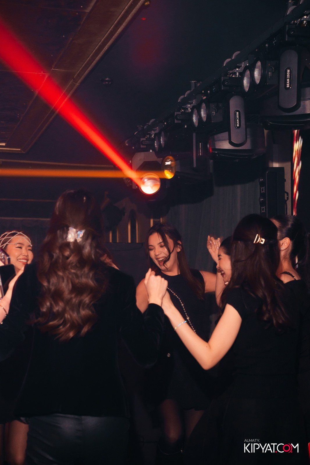 PATRIKI RESTAURANT. КИПЯТКОМ АЛМАТЫ!