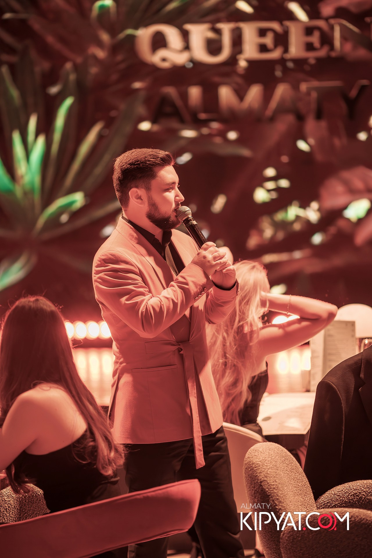 QUEEN. КИПЯТКОМ АЛМАТЫ!