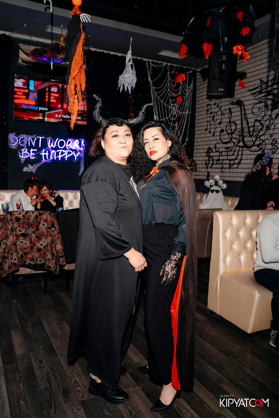 HALLOWEEN PARTY — THE WALL STREET. КИПЯТКОМ АЛМАТЫ!