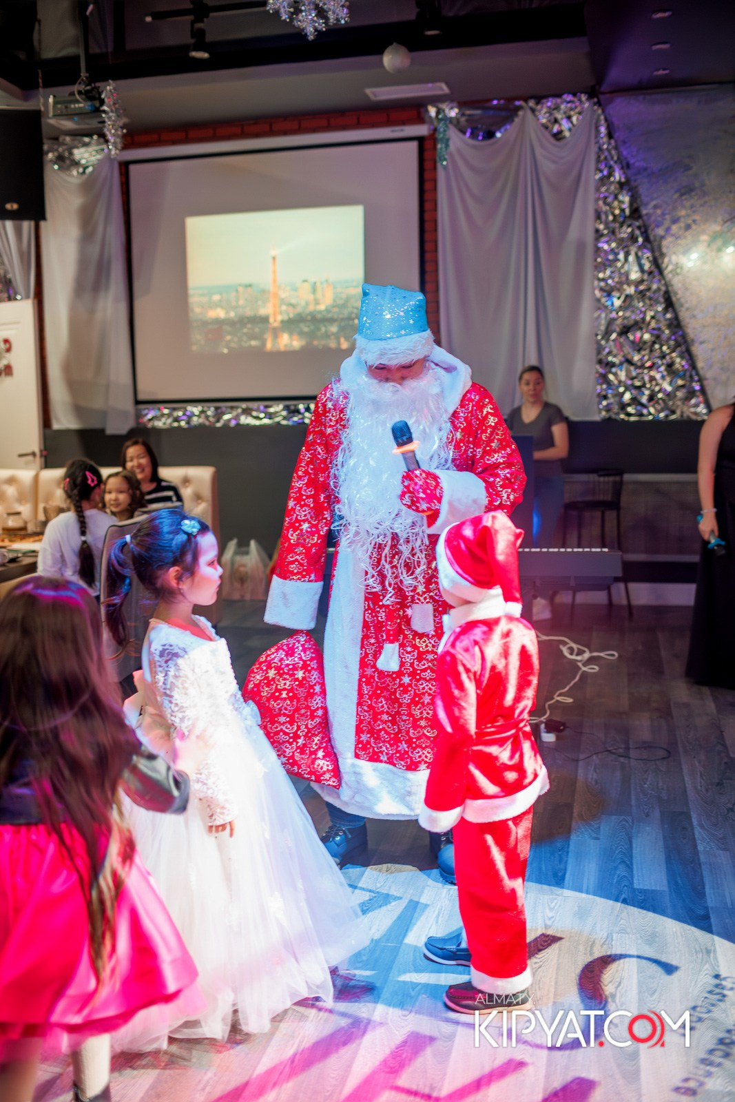 НОВОГОДНИЙ ОТЧЕТНЫЙ КОНЦЕРТ МУЗЫКАЛЬНОЙ ШКОЛЫ «SOULWAY». КИПЯТКОМ АЛМАТЫ!