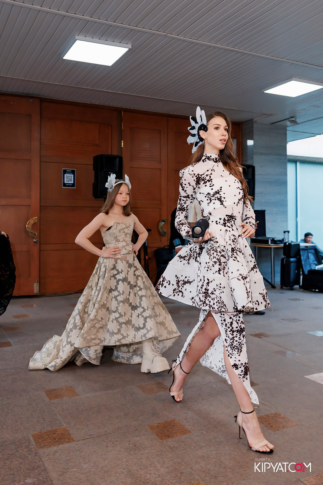 JUNIOR MODELS SHOW. ПЕРФОМАНС НОЧЬ В МУЗЕЕ. КИПЯТКОМ АЛМАТЫ! Фотосъемка мероприятий в Алматы