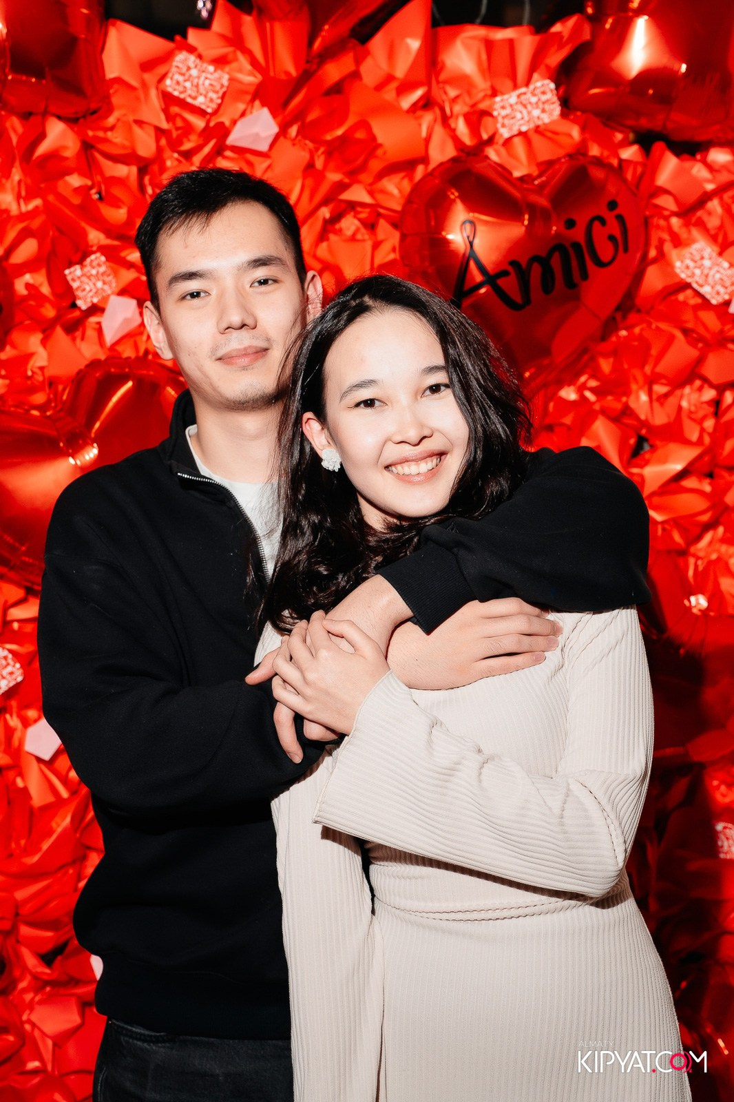 ДЕНЬ СВ.ВАЛЕНТИНА В РЕСТОРАНЕ AMICI. КИПЯТКОМ АЛМАТЫ!