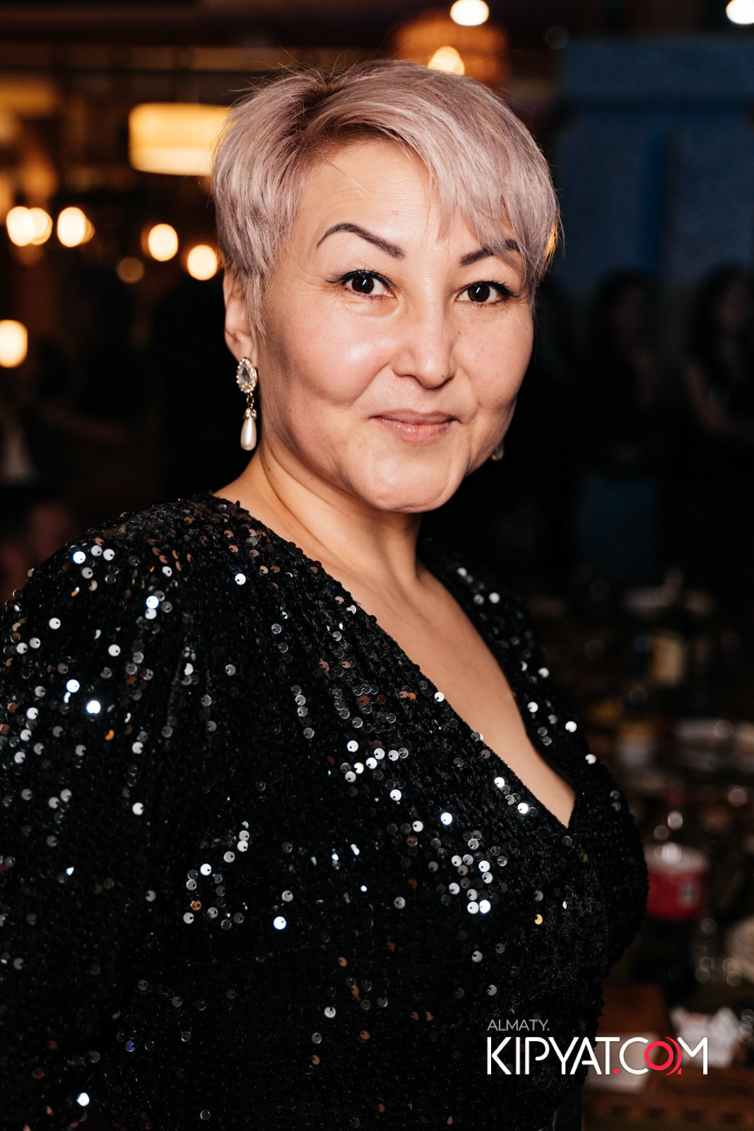 ГРУЗИНСКИЙ ДВОР НА КАБАНБАЙ БАТЫРА. КИПЯТКОМ АЛМАТЫ!