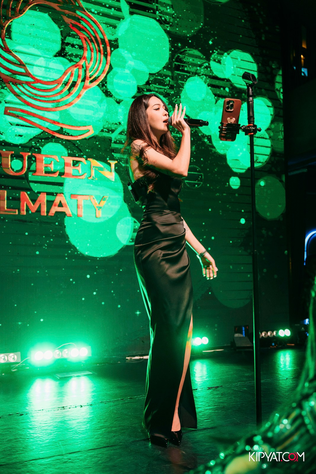 QUEEN. КИПЯТКОМ АЛМАТЫ!