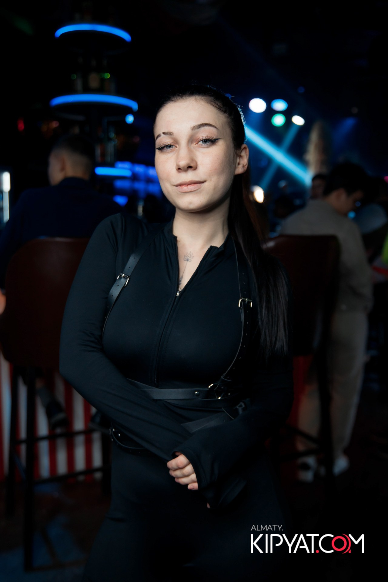 UYAT EMES BAR. КИПЯТКОМ АЛМАТЫ!