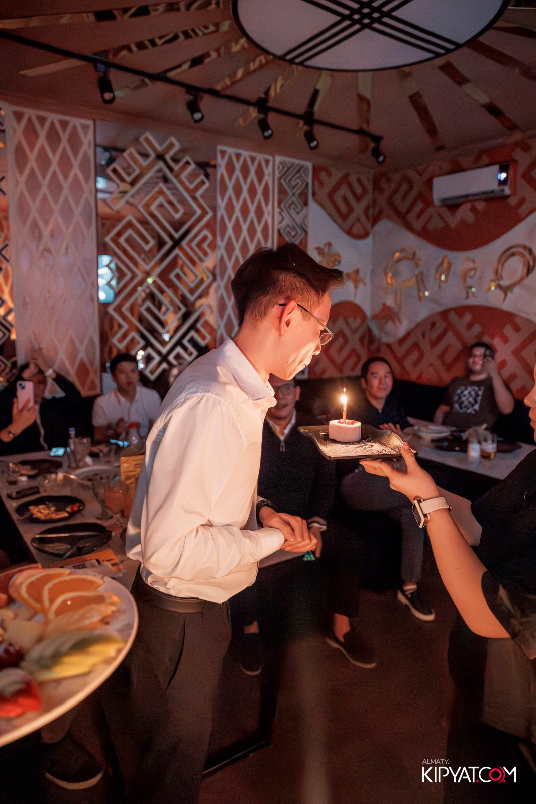 УХО И МЕДВЕДЬ НА ГАГАРИНА. КИПЯТКОМ АЛМАТЫ!