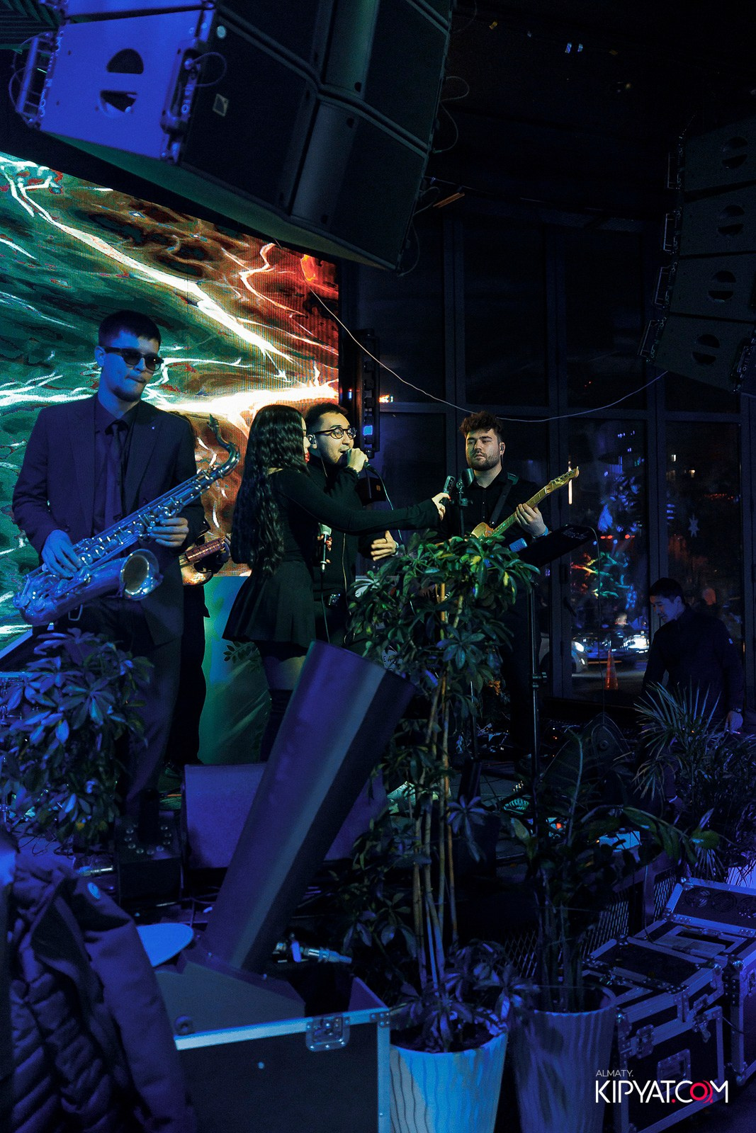 FRIENDS BAR & TERRACE. КИПЯТКОМ АЛМАТЫ! Фотосъемка мероприятий в Алматы