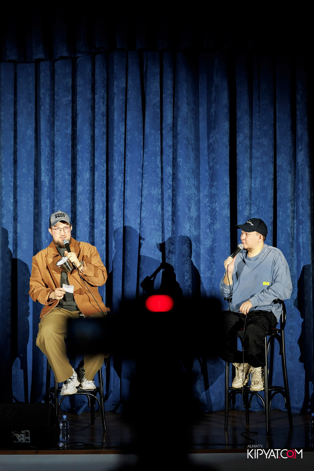 ИМПРОВИЗАЦИОННОЕ STAND UP ШОУ. КИПЯТКОМ АЛМАТЫ! Фотосъемка мероприятий в Алматы