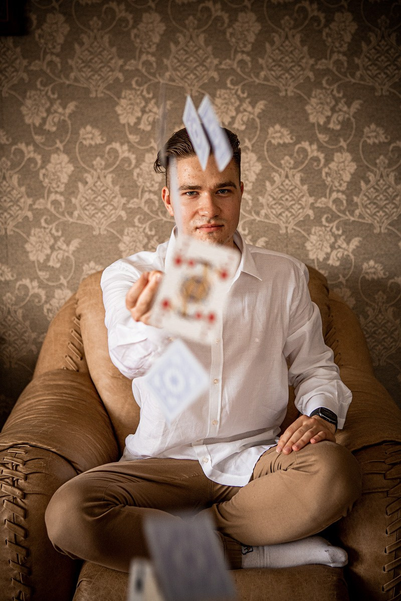 Музыка и покер