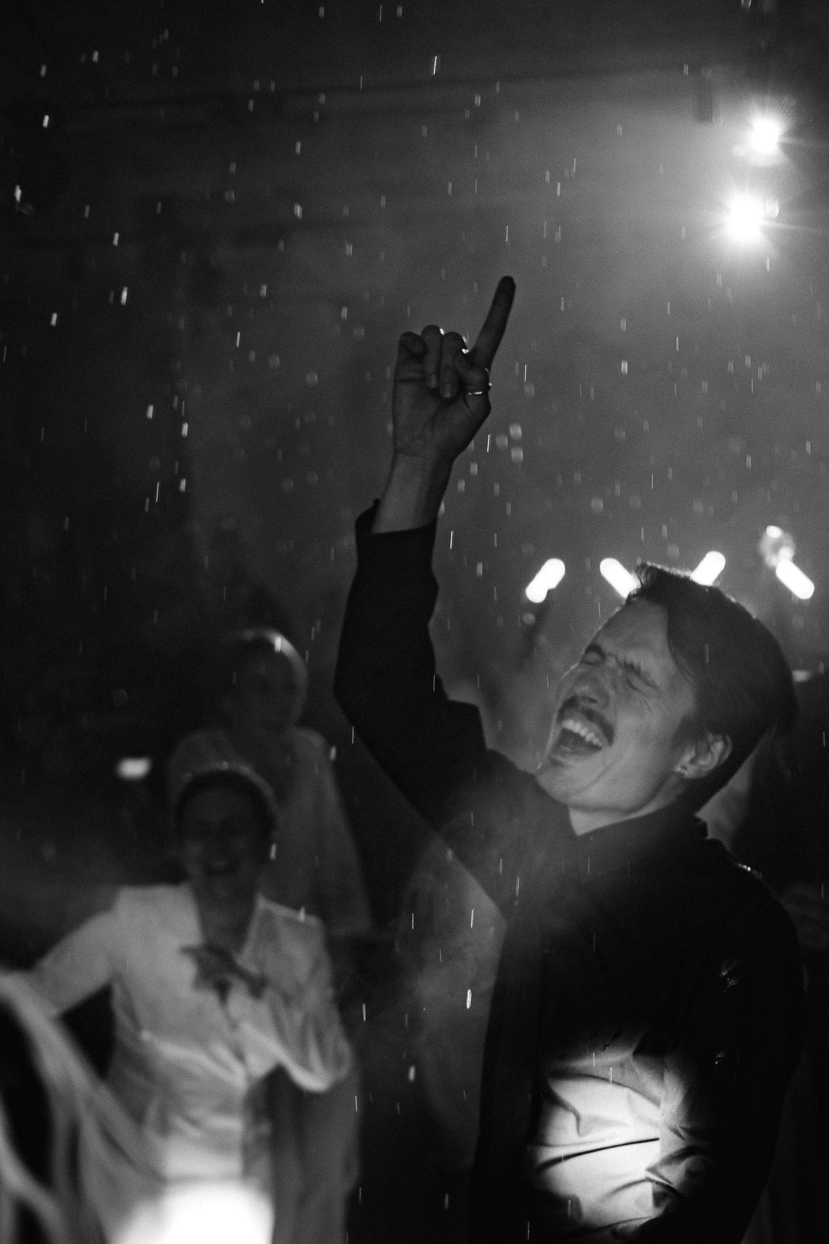 Фотограф на свадебную вечеринку Москва. VERSLIBRE | Свадебный и репортажный фотограф в Санкт-Петербурге, Москве, и Поволжье