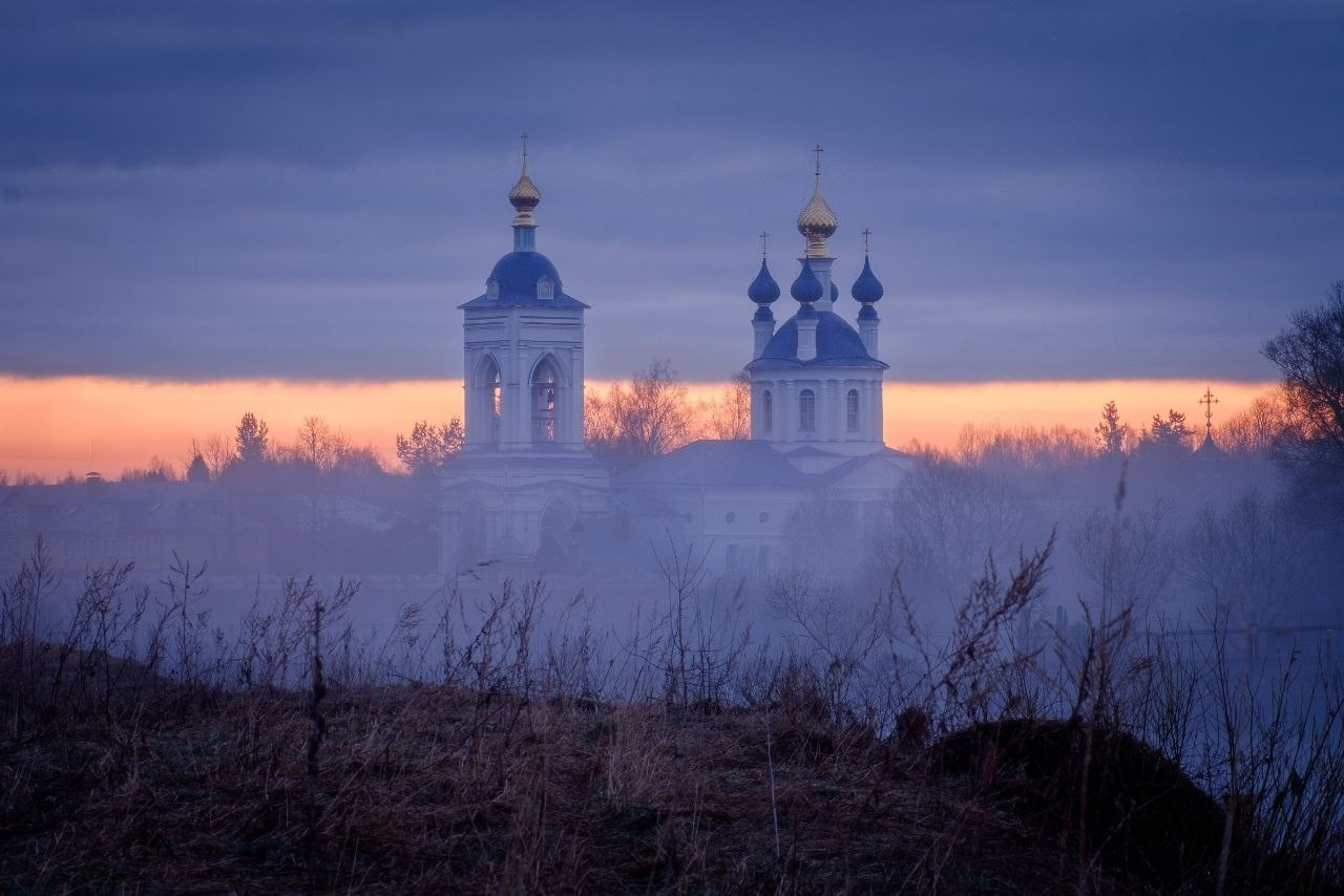 ГЛАВНАЯ / ПОРТФОЛИО. Антон и Татьяна Денисенко — В храме