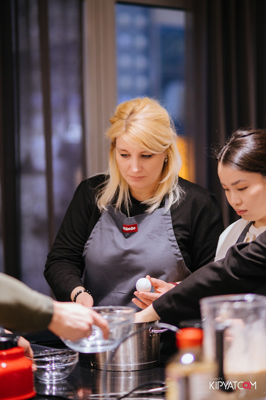 MIELE. КИПЯТКОМ АЛМАТЫ!