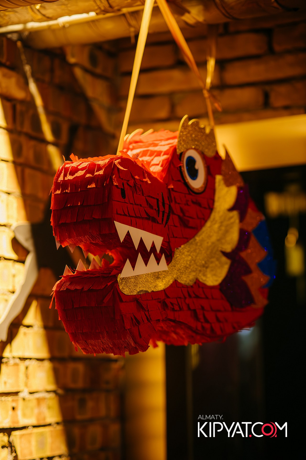 Olovo на Сатпаева. КИПЯТКОМ АЛМАТЫ!