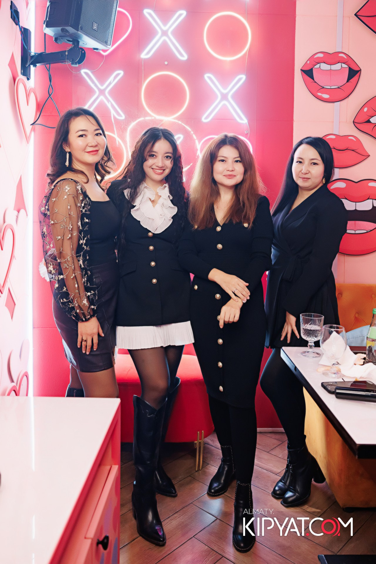 ЗАЯ, НА БИС. КИПЯТКОМ АЛМАТЫ!