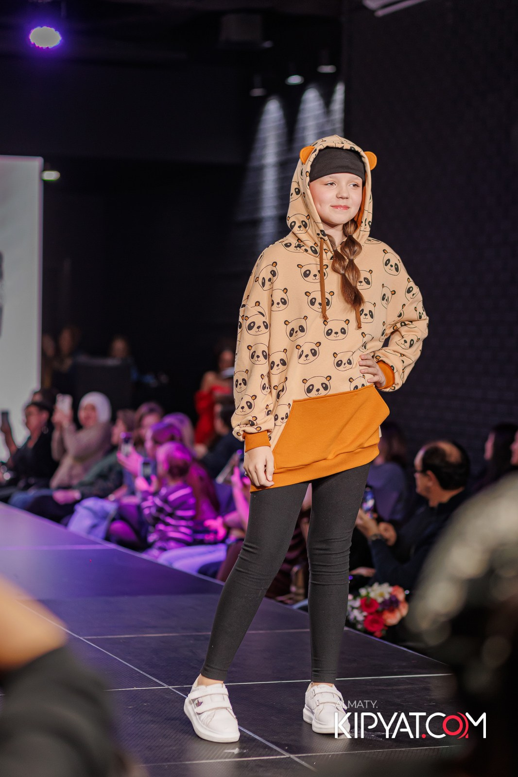 JUNIOR MODELS SHOW В РАМКАХ БЛАГОТВОРИТЕЛЬНОГО ПРОЕКТА МОДА ЗА СЧАСТЬЕ ДЕТЕЙ. КИПЯТКОМ АЛМАТЫ!