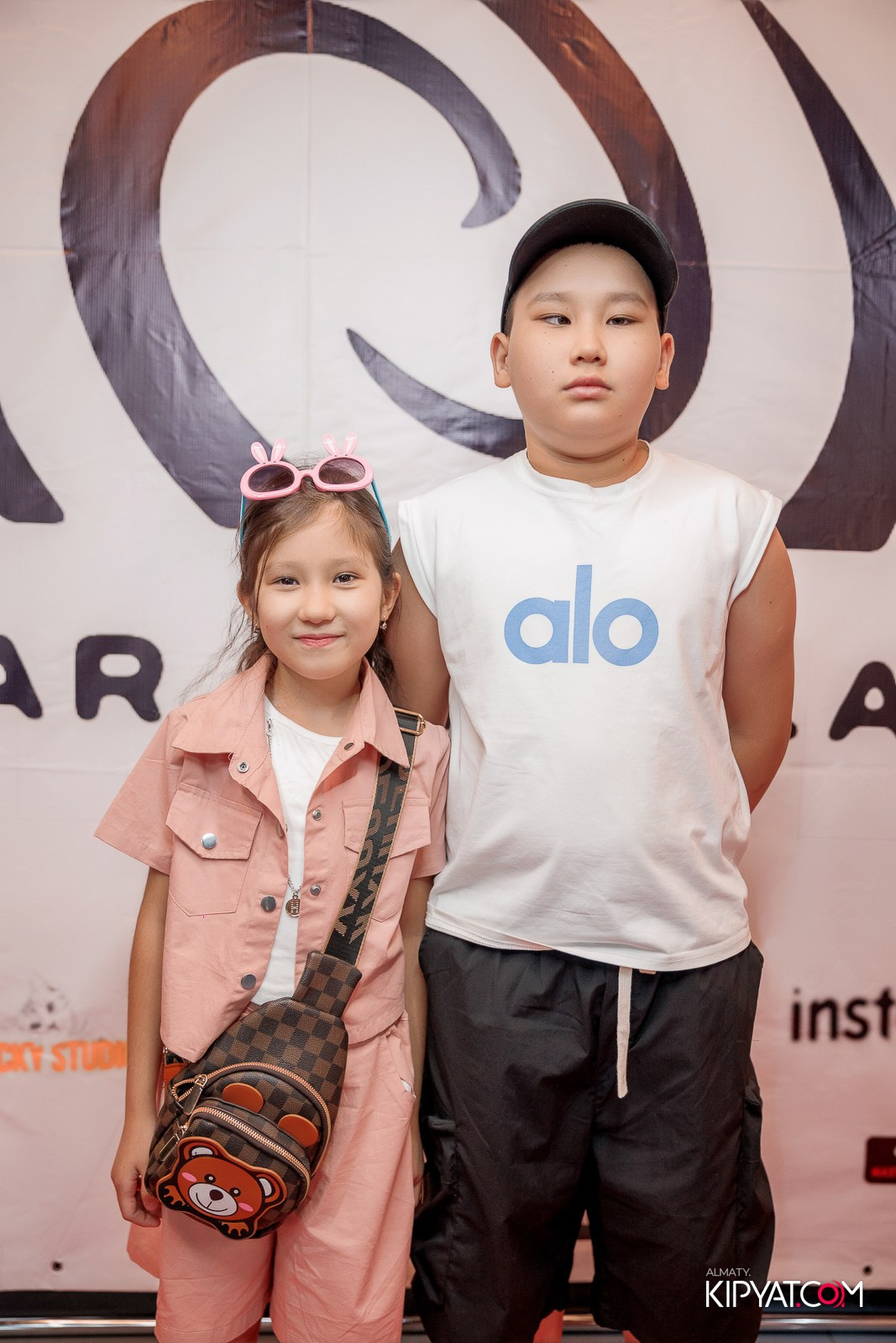 ПРЕЗЕНТАЦИЯ 10 ГРУППЫ КИНОПРОЕКТА STARBALALAR. КИПЯТКОМ АЛМАТЫ!