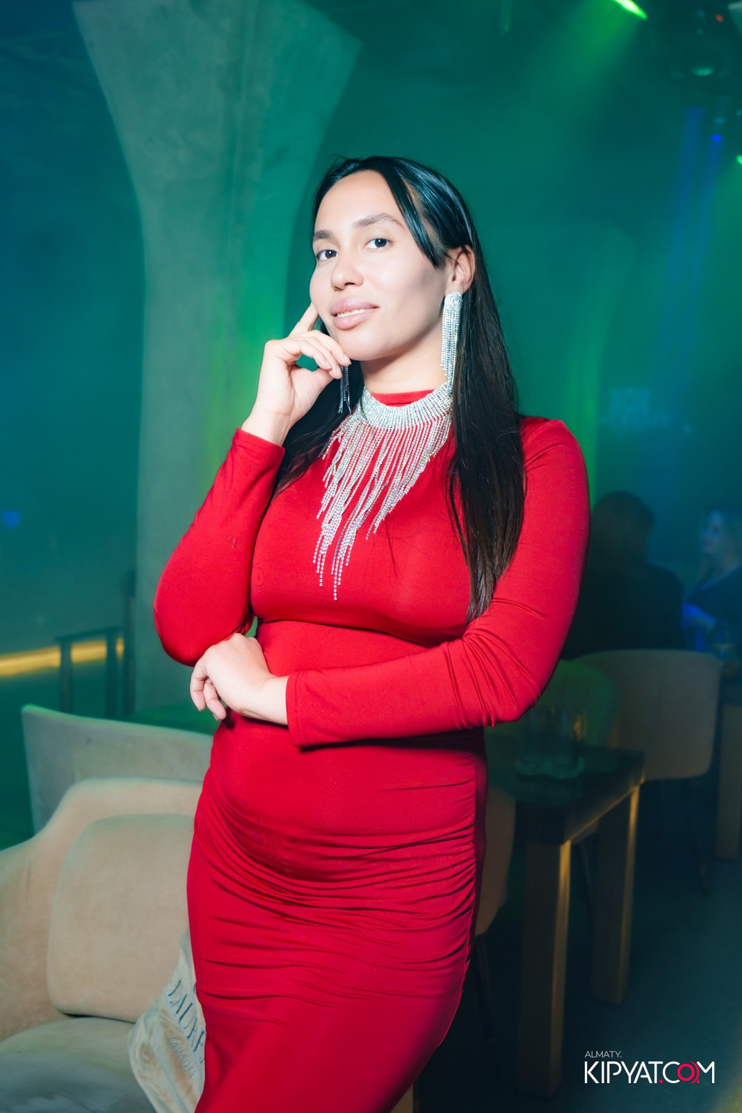 LAUREATE KARAOKE HALL. КИПЯТКОМ АЛМАТЫ!