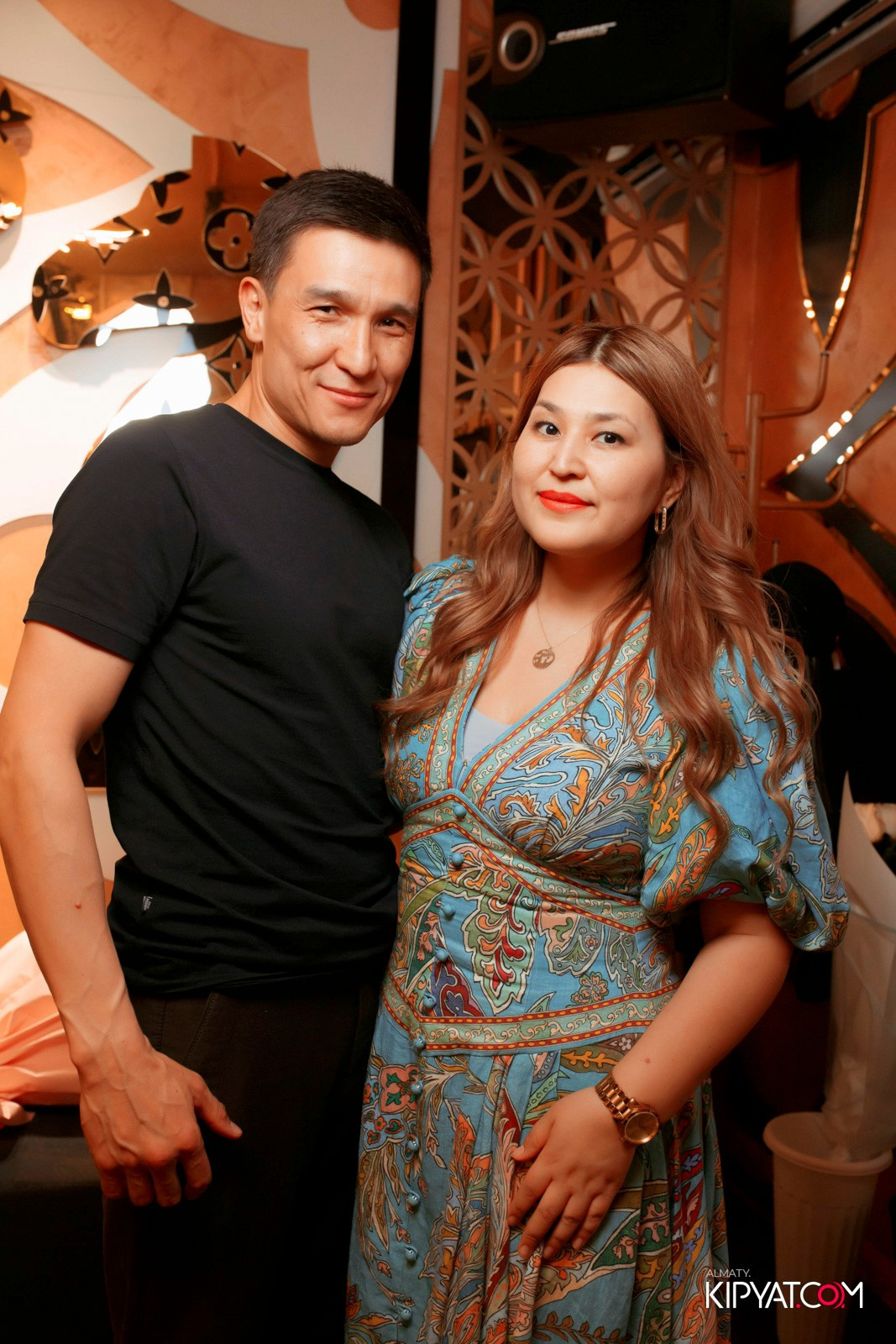 УХО И МЕДВЕДЬ НА КУРМАНГАЗЫ. КИПЯТКОМ АЛМАТЫ! Фотосъемка мероприятий в Алматы