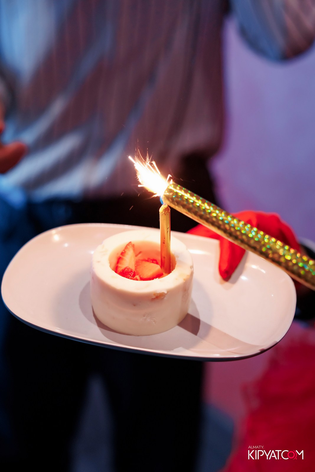 ДОРОГАЯ, Я НЕ ПИЛ. КИПЯТКОМ АЛМАТЫ!