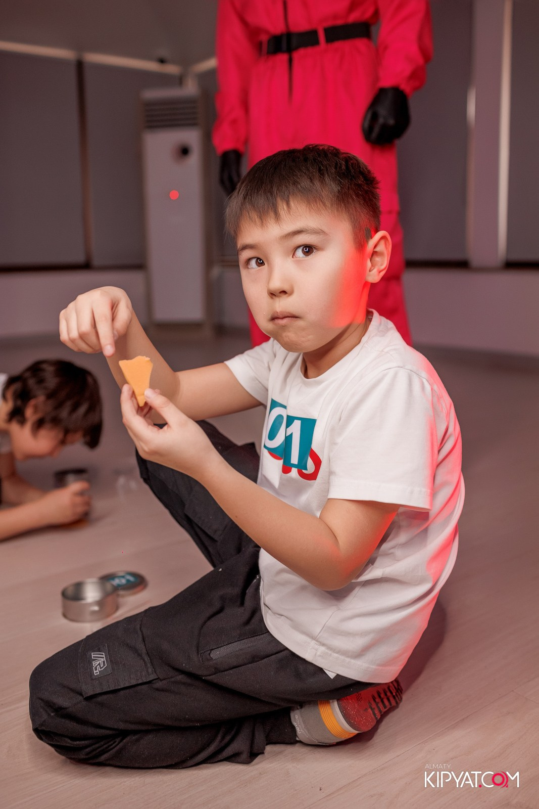 КВЕСТ-ШОУ ALAROVICH ИГРА В КАЛЬМАРА. КИПЯТКОМ АЛМАТЫ!