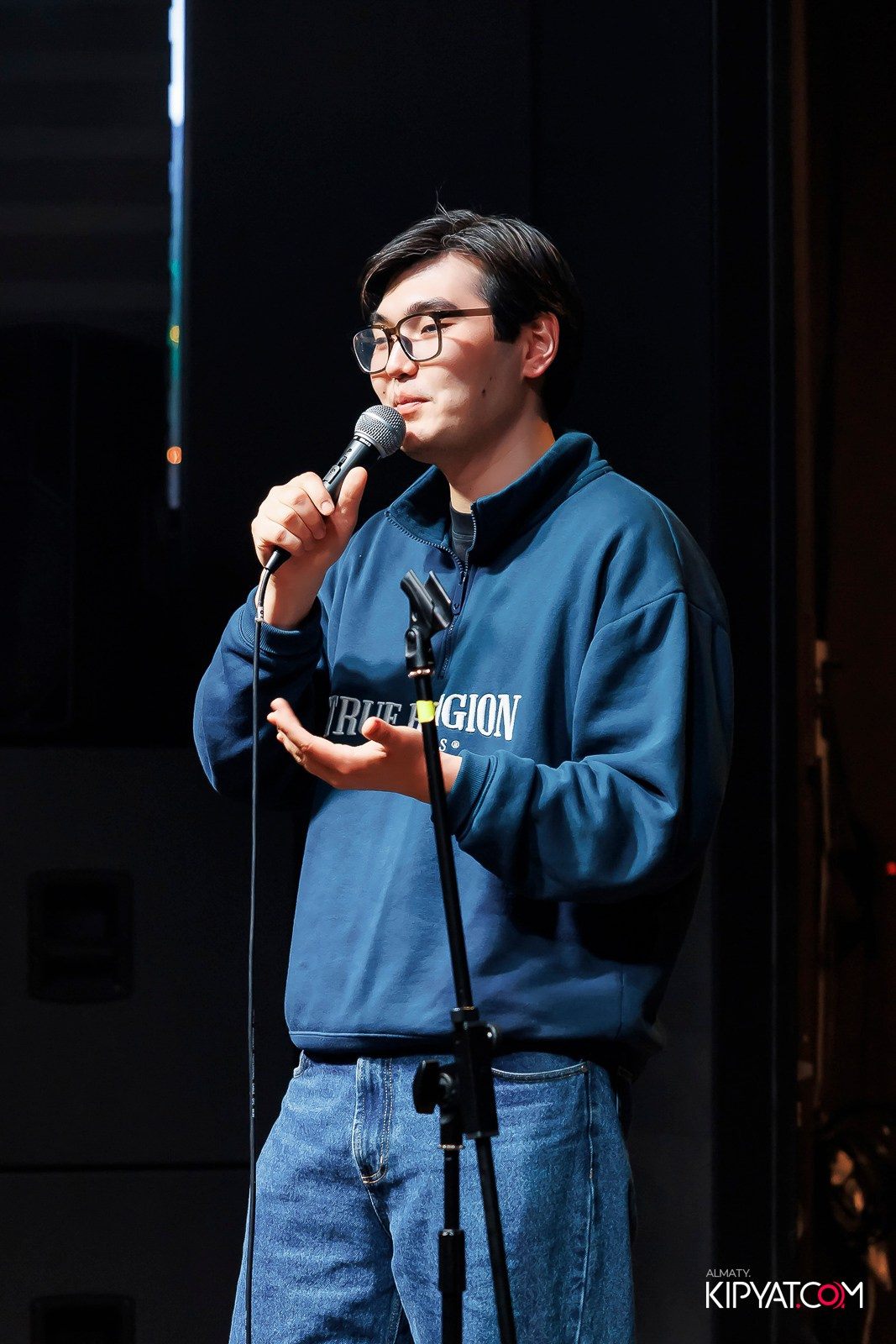 STAND UP КОНЦЕРТ АЛЕКСАНДА МЕРКУЛЬ. КИПЯТКОМ АЛМАТЫ! Фотосъемка мероприятий в Алматы