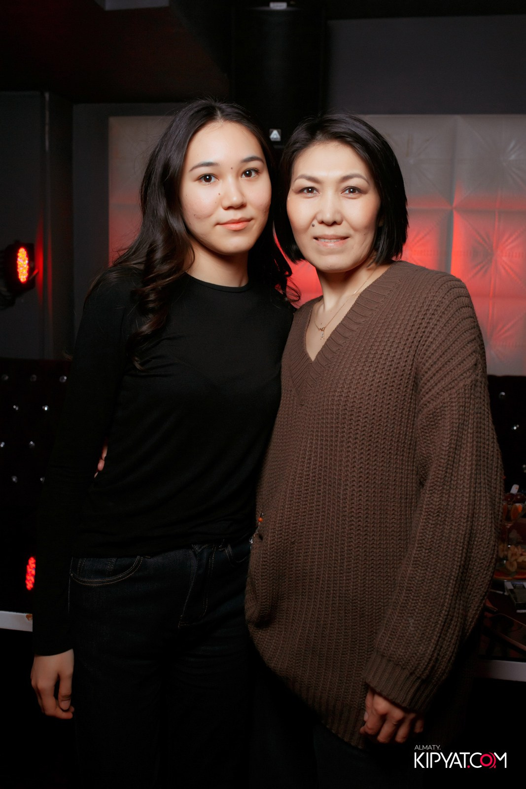 КАРАОКЕ МИКРОФОН. КИПЯТКОМ АЛМАТЫ!