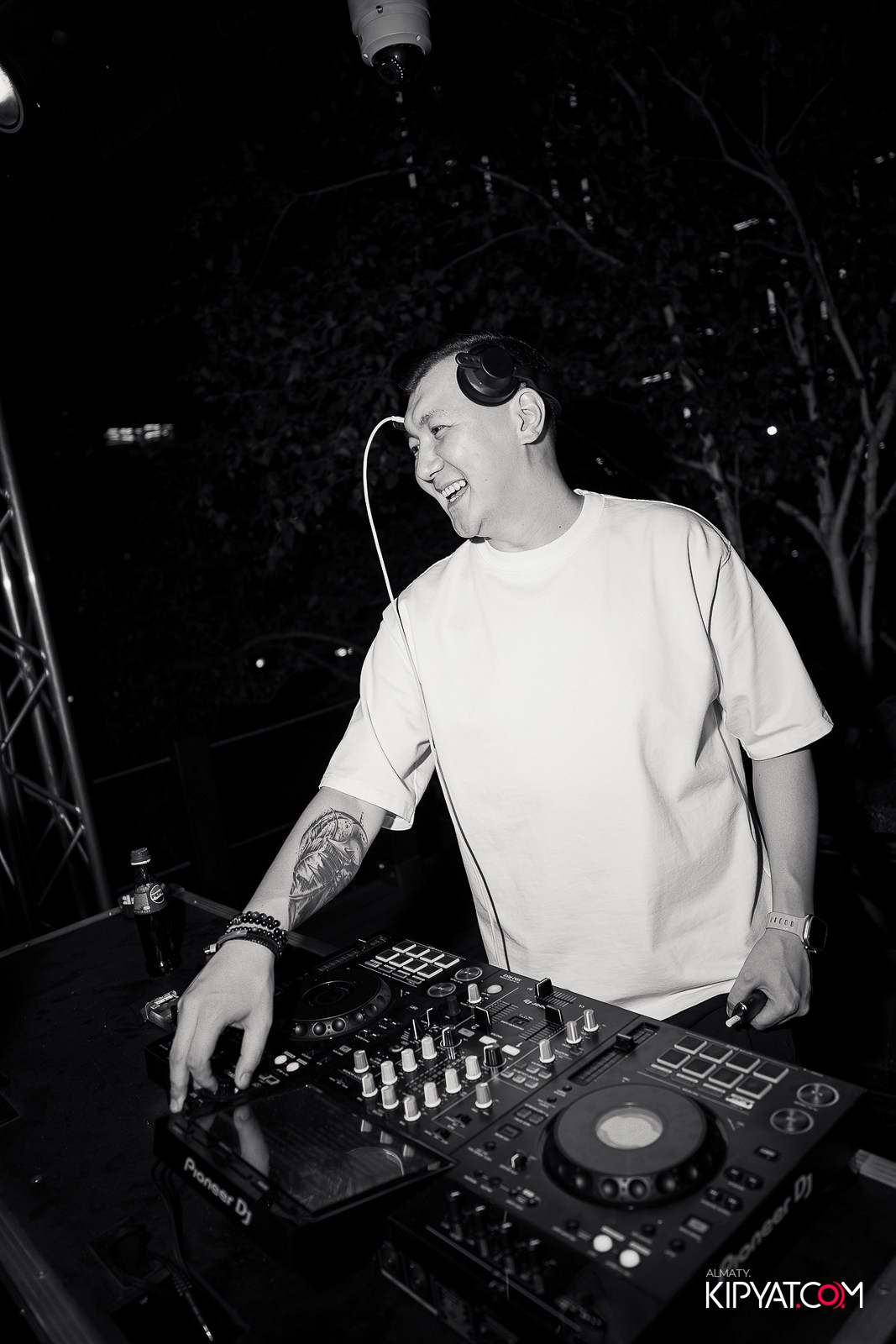 EVENT BAR. КИПЯТКОМ АЛМАТЫ!