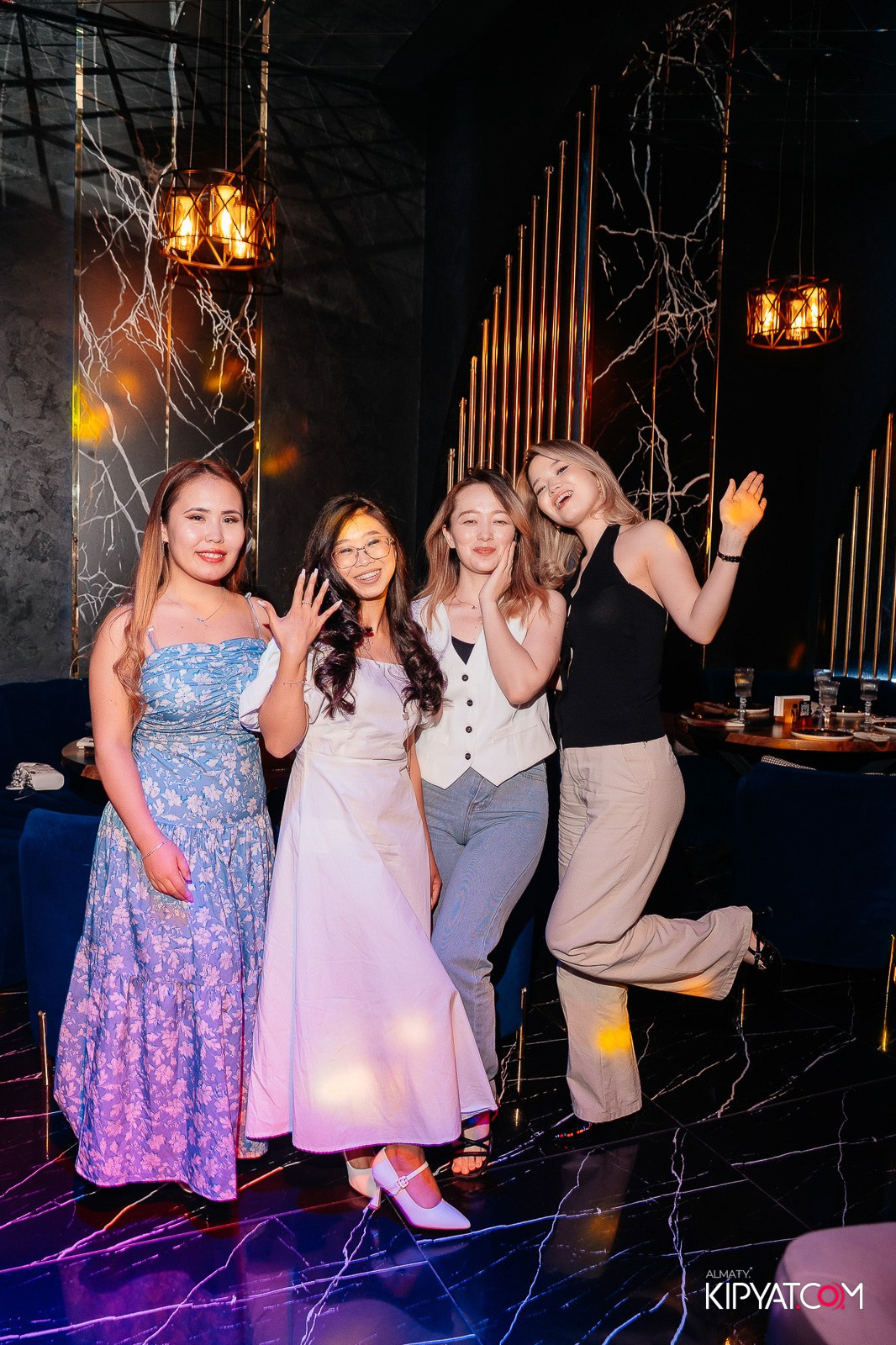 MOOD KARAOKE & TERRACE. КИПЯТКОМ АЛМАТЫ!