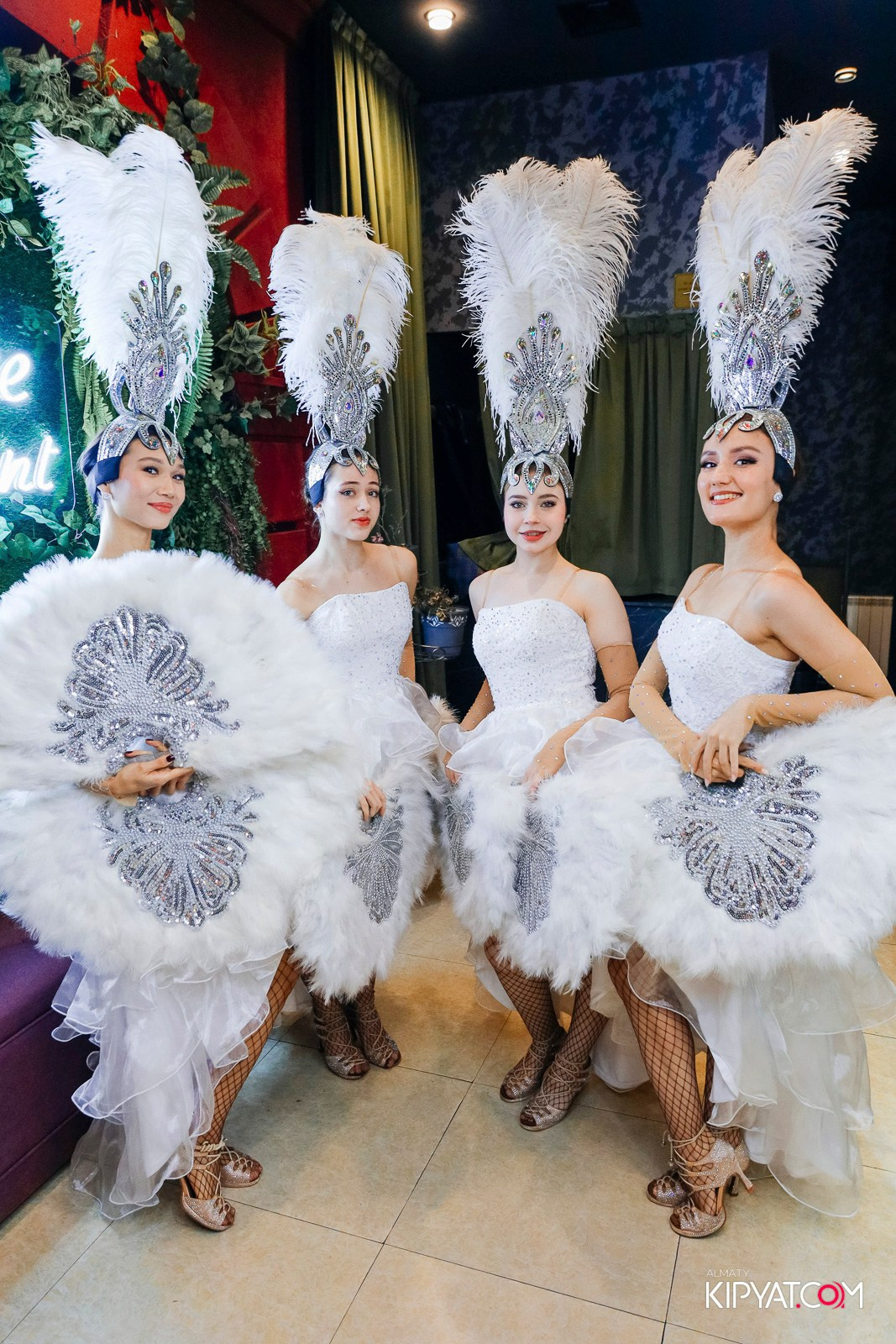 РЕСТОРАН ВЕСЕЛИДЗЕ НА ШЕВЧЕНКО. КИПЯТКОМ АЛМАТЫ!