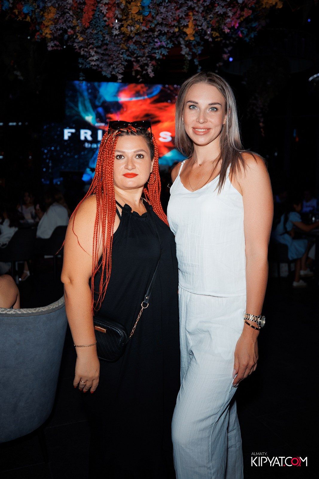 FRIENDS BAR & TERRACE. КИПЯТКОМ АЛМАТЫ!