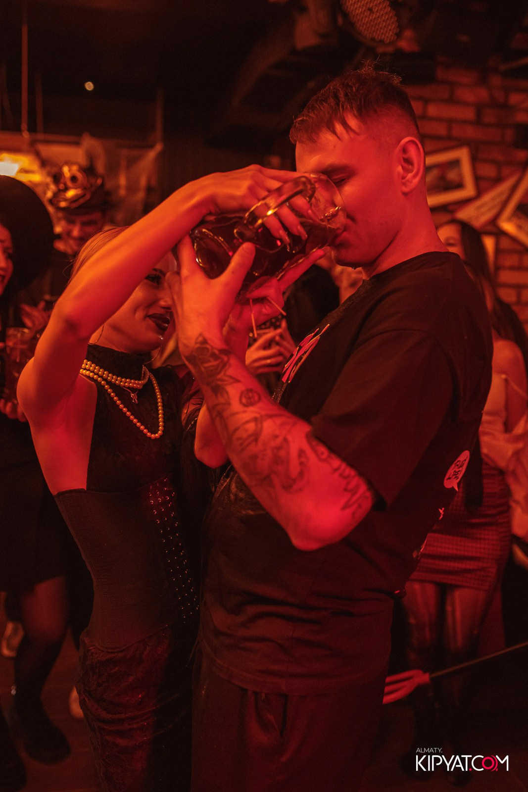 HALLOWEEN — BANKA BAR НА ШОЛОХОВА. КИПЯТКОМ АЛМАТЫ!