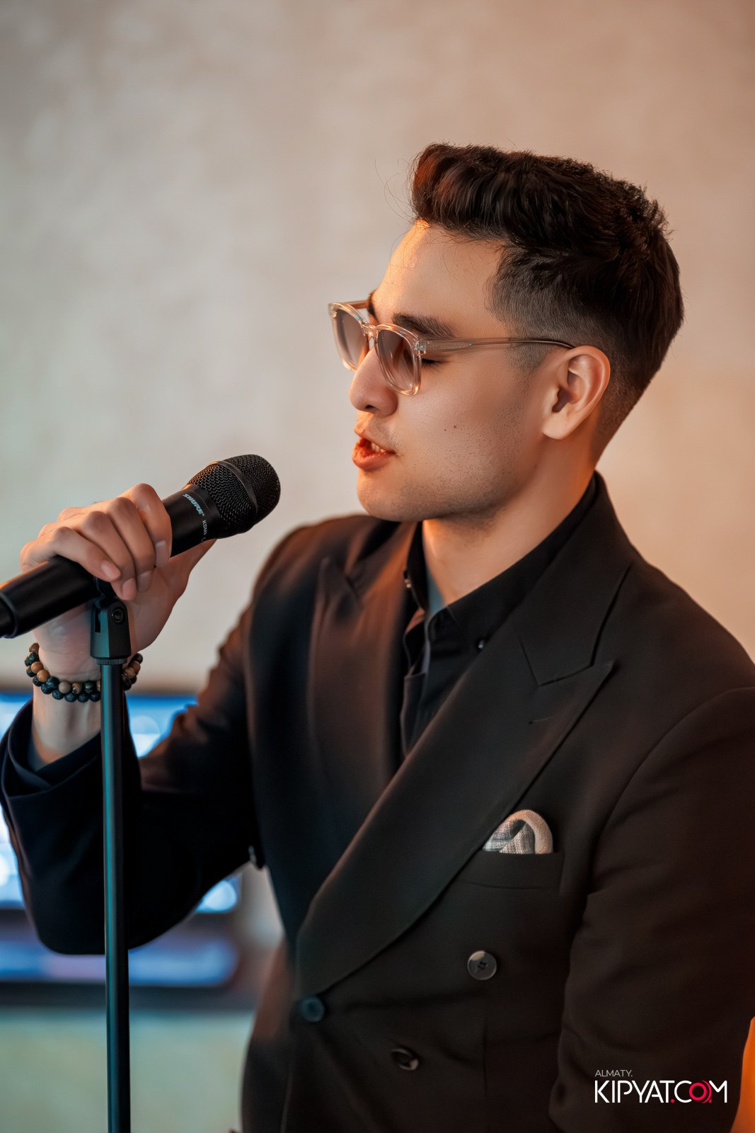 BAY RESTAURANT & BAR. КИПЯТКОМ АЛМАТЫ!