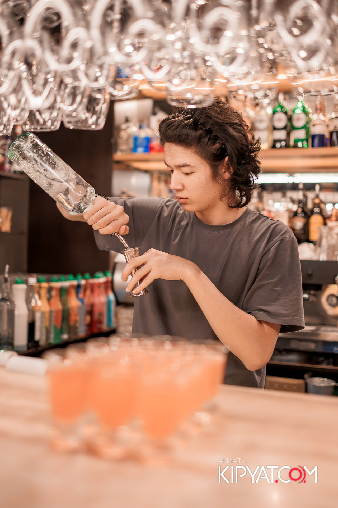 ШАШЛЫКОФФ. КИПЯТКОМ АЛМАТЫ!