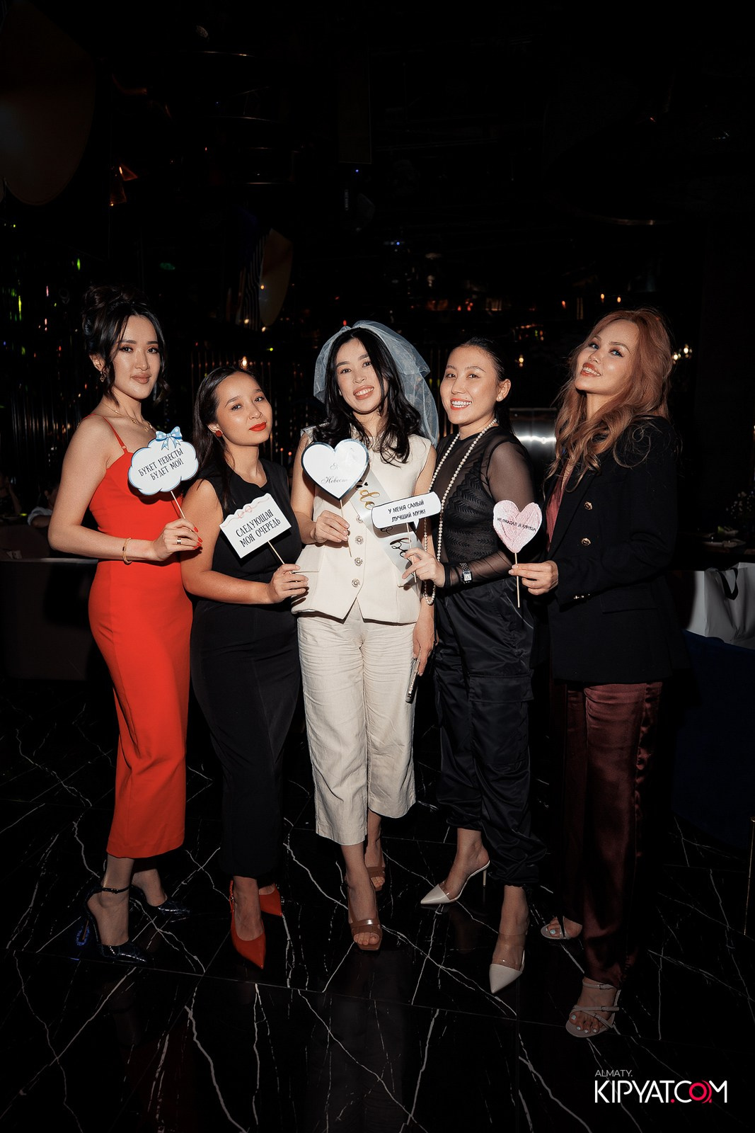 MOOD KARAOKE BAR & TERRACE. КИПЯТКОМ АЛМАТЫ!