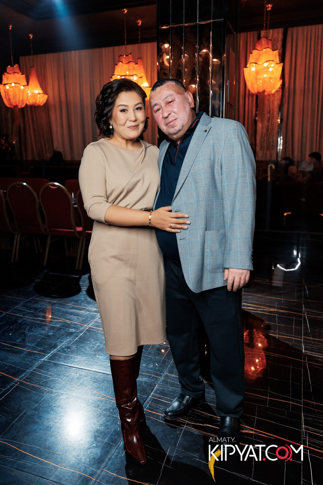 БАР ПАНАЕХАЛИ НА ДОСТЫК. КИПЯТКОМ АЛМАТЫ!