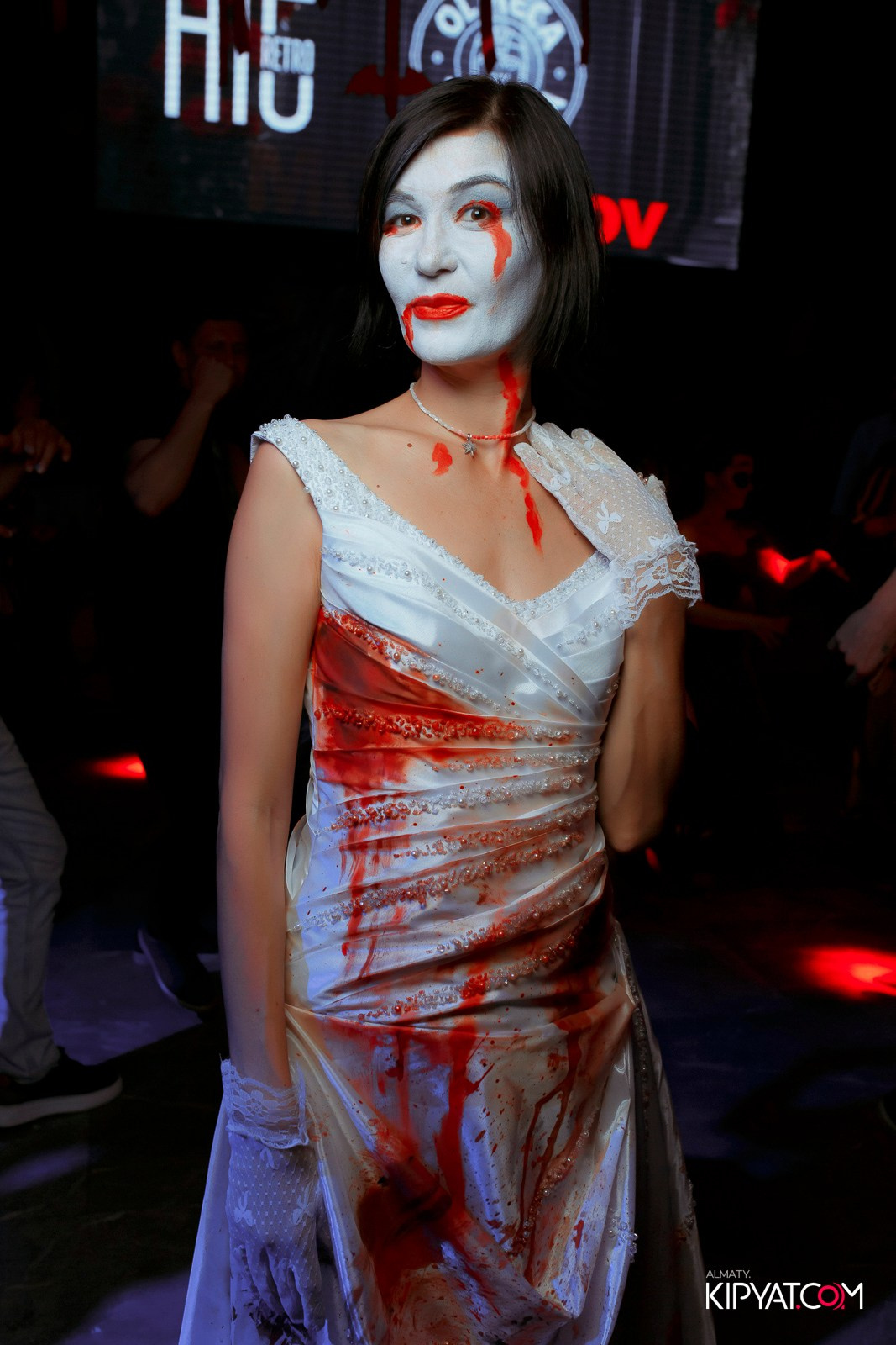 БАЛ НЕЧИСТИ В HIT RETRO. КИПЯТКОМ АЛМАТЫ!