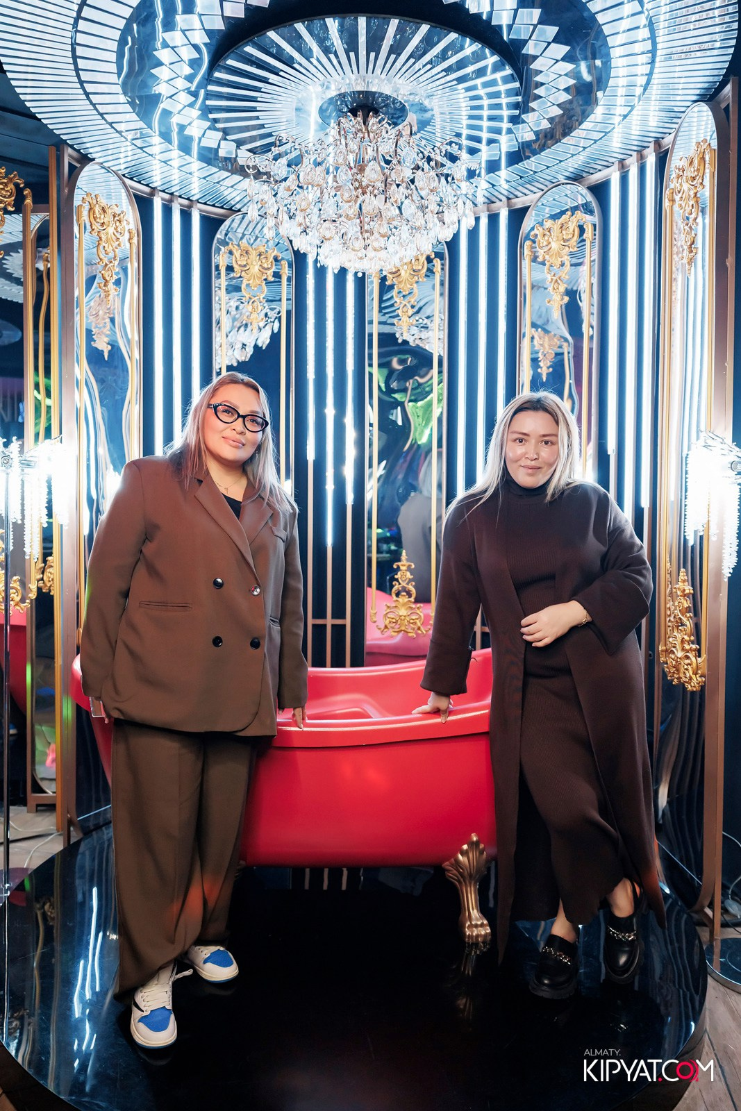 ЗАЯ, НА БИС. КИПЯТКОМ АЛМАТЫ!