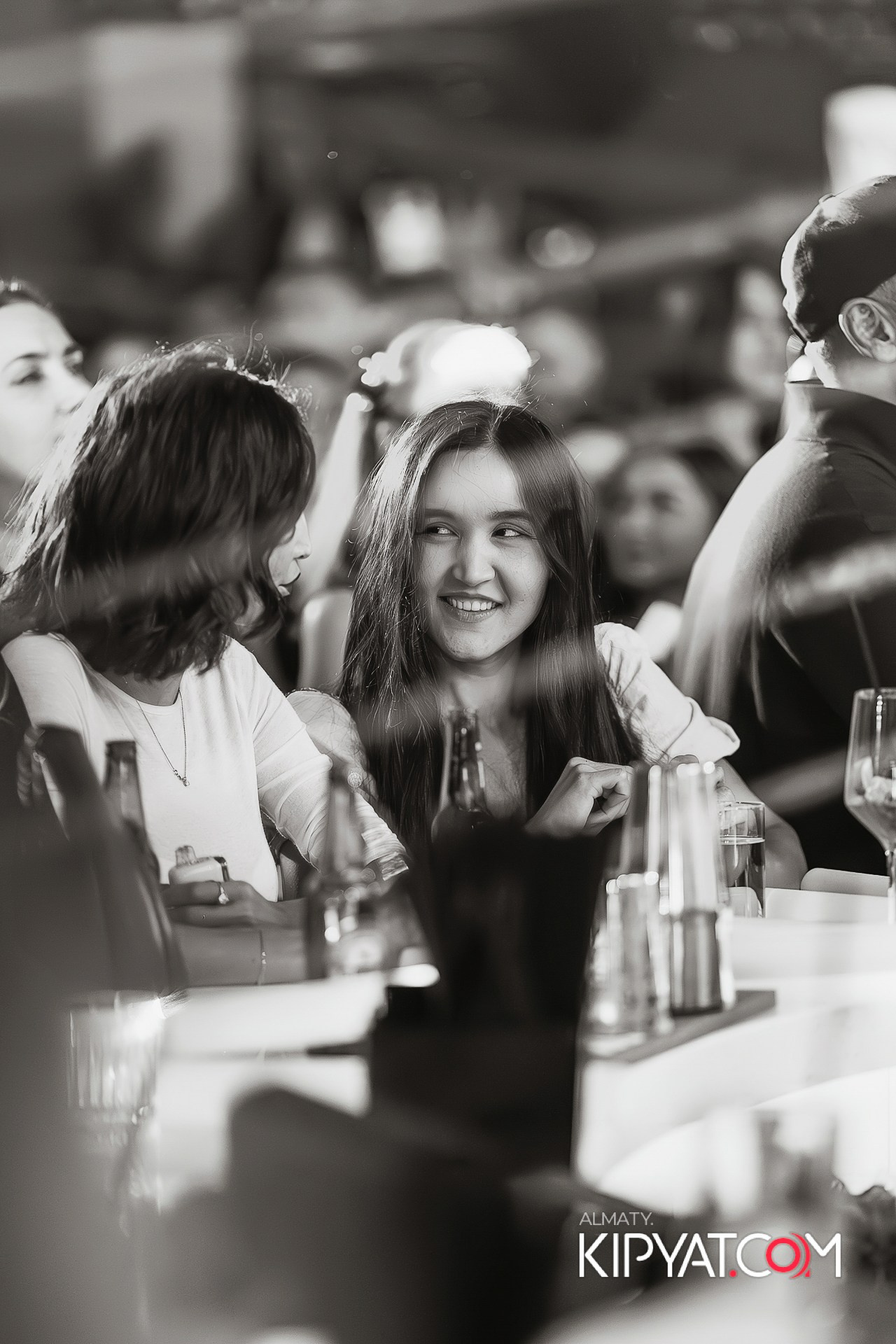 SANTA BARBARA — ВЫСТУПЛЕНИЕ ГРУППЫ REFLEX. КИПЯТКОМ АЛМАТЫ!