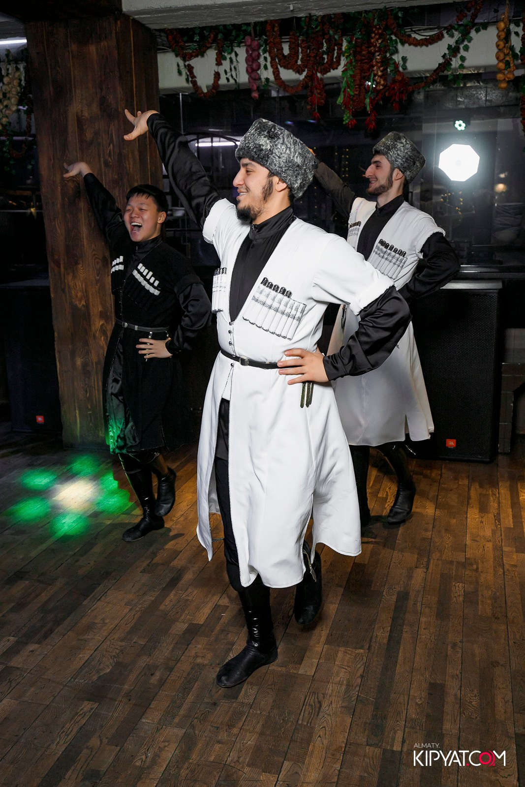 ВАХТАНГУРИ. КИПЯТКОМ АЛМАТЫ! Фотосъемка мероприятий в Алматы