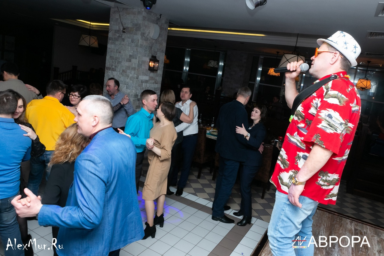 Портфолио. Саксофонист и поющий Ведущий Рустем Алюков в Уфе