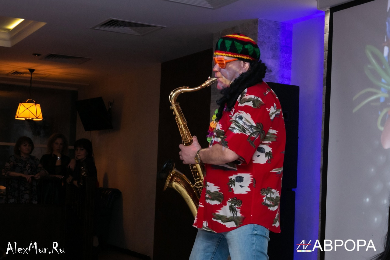 Портфолио. Саксофонист и поющий Ведущий Рустем Алюков в Уфе